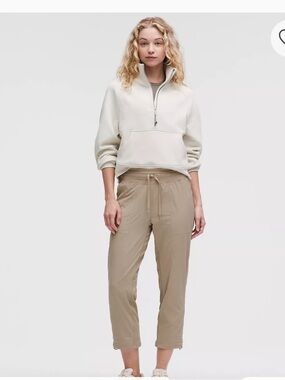 NEW Lululemon dance studio midrise crop pants
